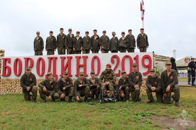 Ветеран белгородского ОМОН Герой России Вячеслав Воробьев провел урок мужества в военно-патриотическом лагере «Ратники Отечества. Бородино – 2019»