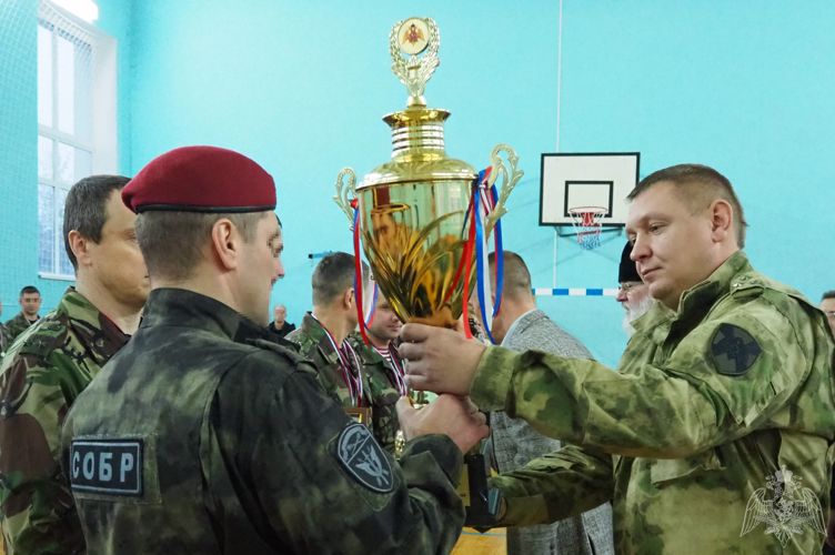 Белгородская Росгвардия провела 23 открытый межведомственный чемпионат по стрельбе памяти сотрудника СОБР Геннадия Мишенина