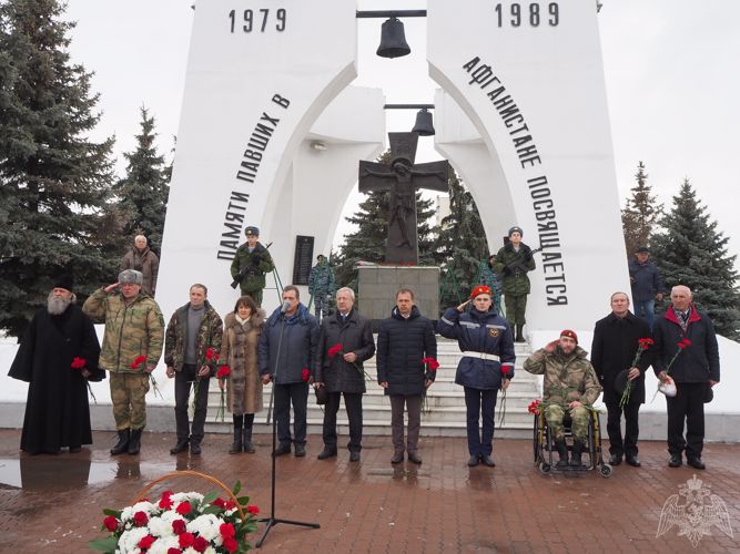 В Белгороде росгвардейцы приняли участие в памятных мероприятиях, посвященных 31 годовщине вывода советских войск из Афганистана