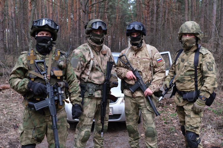 Белгородские кадеты провели «Один день со спецназом Росгвардии», в преддверии дня образования СОБР «Белогор»