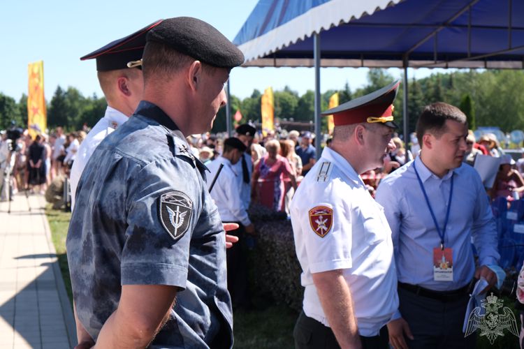 Сотрудники Управления Росгвардии по Белгородской области приняли участие в мероприятиях, посвящённых 77-летию сражения под Прохоровкой