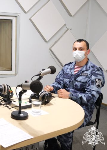 Гостем очередного выпуска ведомственной радио-рубрики «Росгвардия. Актуально» на ГТРК «Белгород» стал  кинолог  инженерно-технического отделения ОМОН «Острог» 