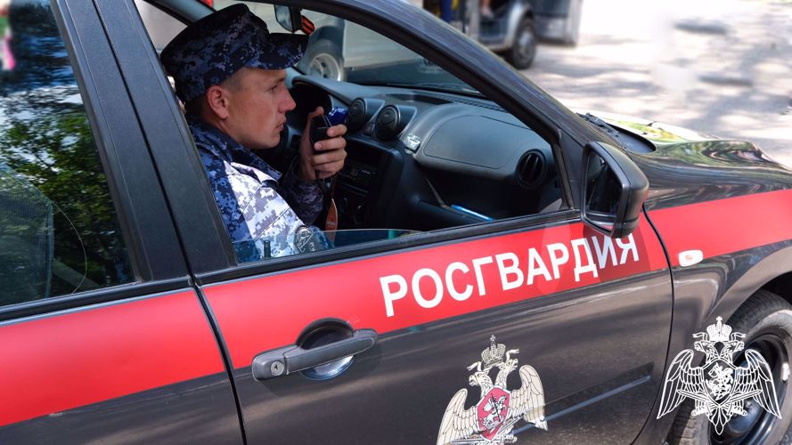  Росгвардейцы за неделю пресекли более 60 административных правонарушений в белгородской области
