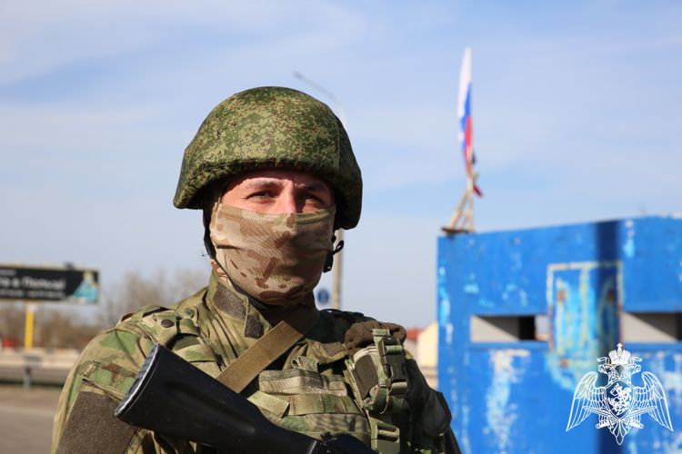 Росгвардия продолжает выполнять задачи по обеспечению общественной безопасности и поддержке населения в Херсонской и Запорожской областях
