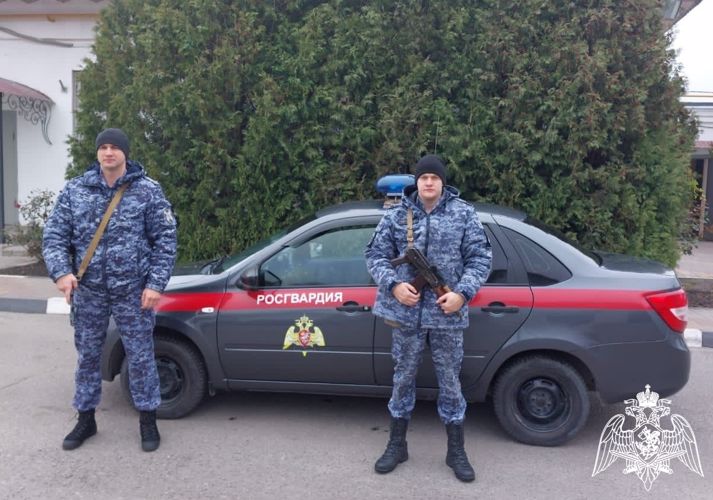 В Белгороде сотрудники вневедомственной охраны задержали закладчика наркотиков