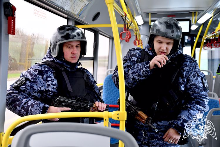 Росгвардия взяла под охрану общественный транспорт города Белгорода