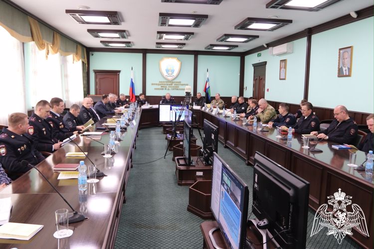 Белгородские росгвардейцы приняли участие в круглом столе с представителями силовых структур региона