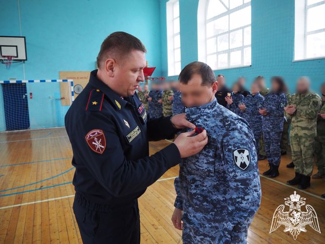 В Белгороде состоялось награждение сотрудников Росгвардии, отличившихся в ходе специальной военной операции
