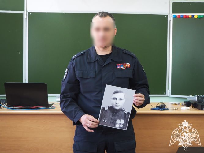 В Белгороде росгвардейцы организовали телемост, посвященный 80–летию танкового сражения под Прохоровкой