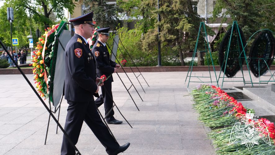 Руководство Управления Росгвардии по Белгородской области приняло участие в акции «Волна памяти»
