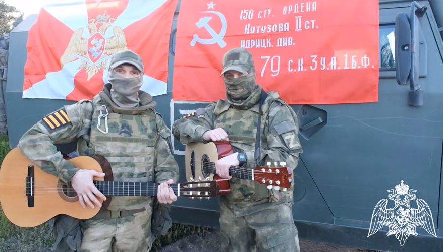 Росгвардейцы - участники СВО записали видеопоздравление ветерану Великой Отечественной войны, почетному  жителю г. Белгорода Николаю Зинченко