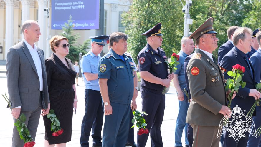 Начальник  Управления Росгвардии по Белгородской области принял участие в памятных мероприятиях, посвященных  82-й годовщине начала Великой Отечественной войны
