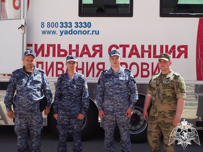 Белгородские Росгвардейцы стали донорами в рамках благотворительной акции в День защиты детей  