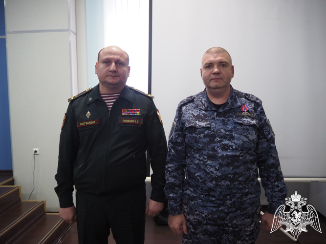 В Белгороде 55-летний юбилей отметили подразделения государственного контроля и лицензионно-разрешительной работы