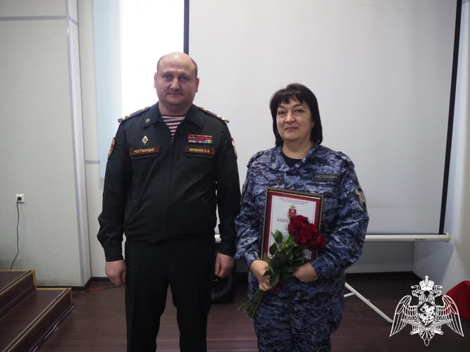 В Белгороде 55-летний юбилей отметили подразделения государственного контроля и лицензионно-разрешительной работы