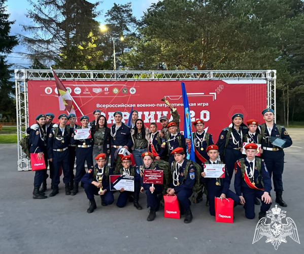 Подшефные росгвардейские курсанты стали победителями финала ЦФО Всероссийской военно-спортивной игры «Зарница 2.0»