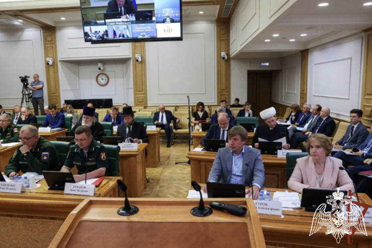 Представитель Росгвардии выступил на первом заседании совета верхней палаты парламента по военно-патриотическому воспитанию граждан