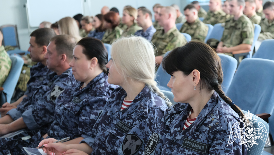 В региональном управлении Росгвардии состоялся круглый стол с докторами философских и социологических наук