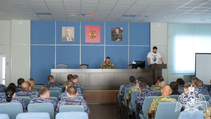 В региональном управлении Росгвардии состоялся круглый стол с докторами философских и социологических наук
