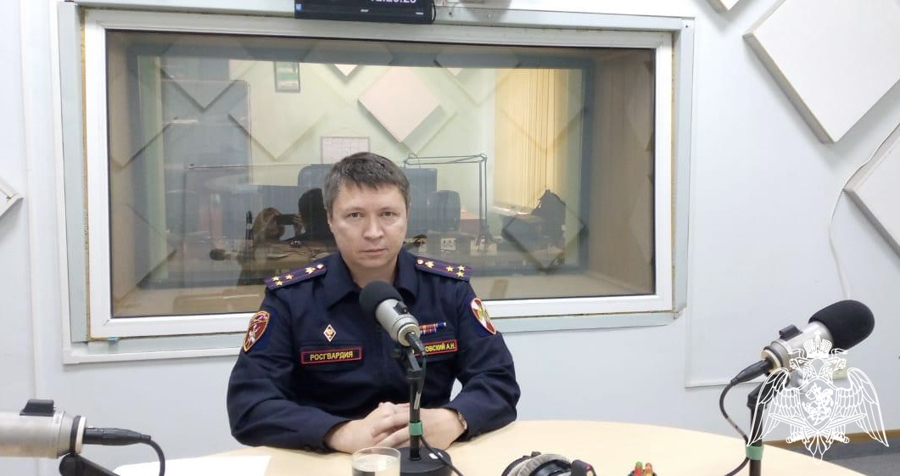 Выпуск  программы на радио «России-Белгород» посвятили Дню вневедомственной охраны Росгвардии