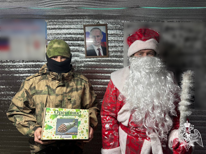 Белгородские школьники поздравили с наступающим Новым годом военнослужащих Росгвардии, выполняющих задачи в приграничье