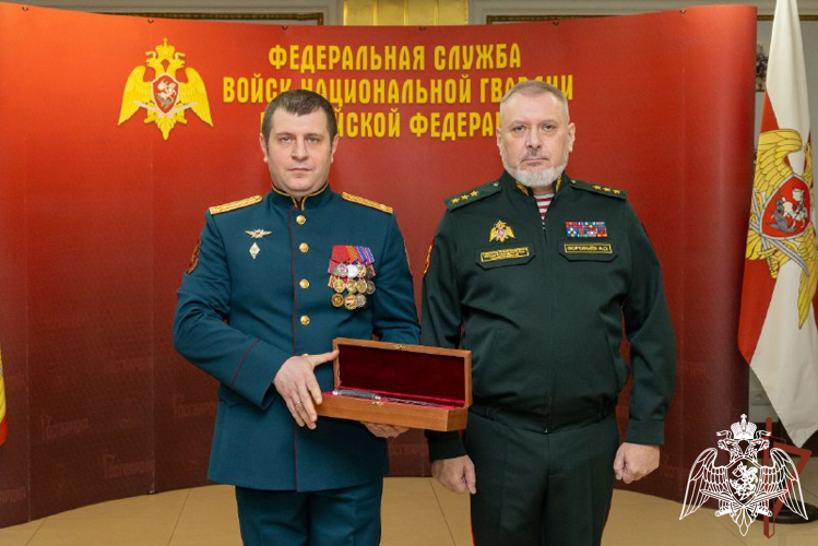 Заместитель директора Росгвардии генерал-полковник Алексей Воробьев поздравил личный состав и ветеранов с 30-летием создания подразделений по взаимодействию со СМИ 