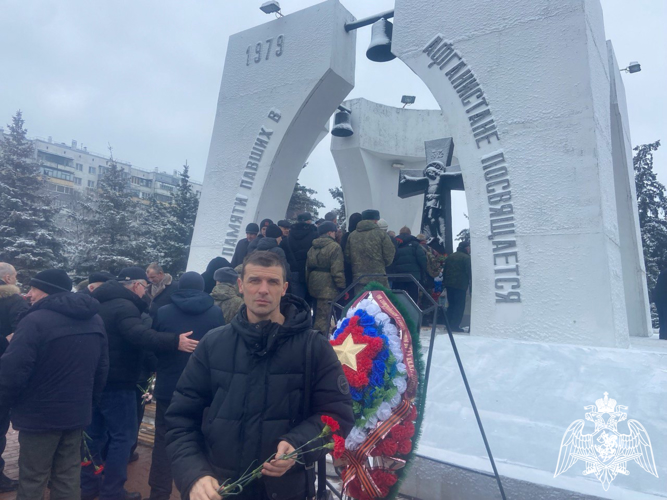 В Белгородской области росгвардейцы приняли участие в мероприятиях, посвященных Дню памяти россиян, исполнявших служебный долг за пределами Отечества