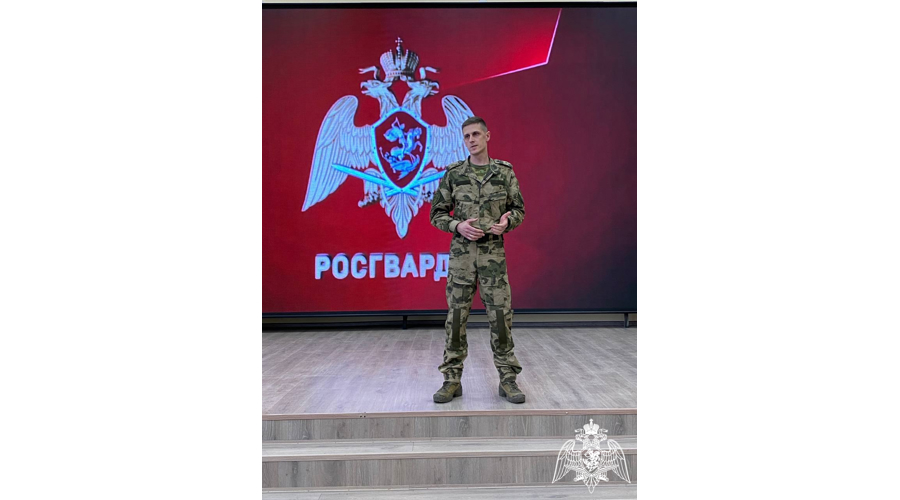 Росгвардейцы проводят уроки мужества в белгородских школах в рамках акции "Дни Росгвардии"