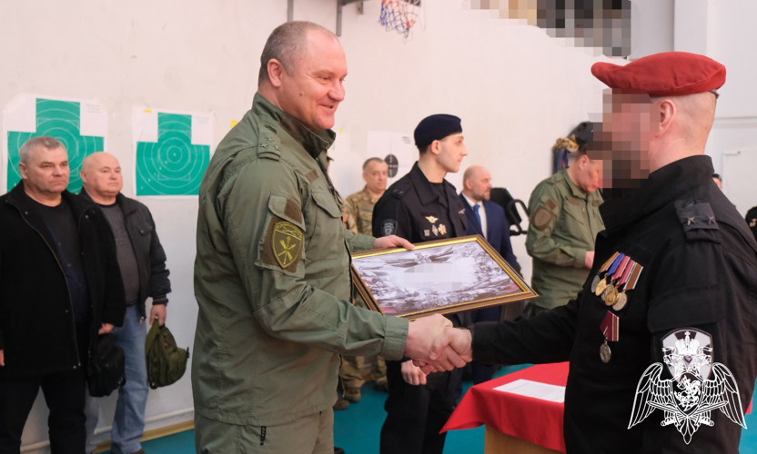 В региональном управлении Росгвардии чествовали лучших сотрудников СОБР «Белогор» 