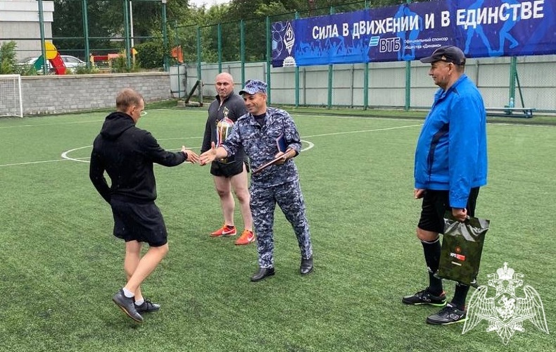  В Белгороде прошел турнир по мини-футболу среди команд Росгвардии, приуроченный ко Дню молодежи