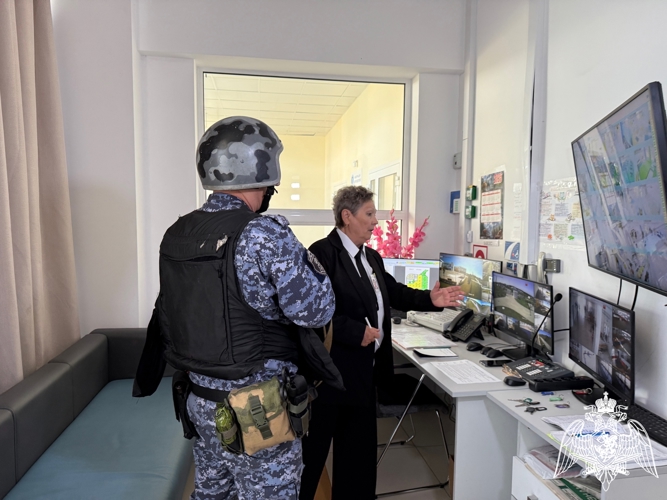 В Белгородской области сотрудники Росгвардии приняли участие  во всероссийских антитеррористических учениях на объектах образования