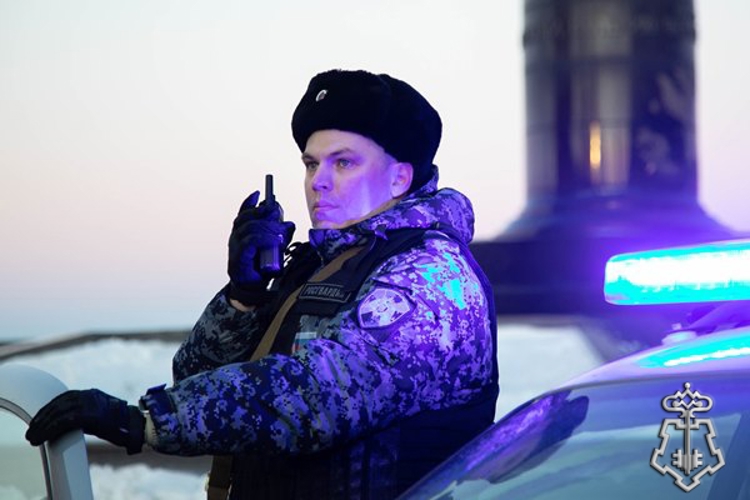 	Сотрудники вневедомственной охраны Росгвардии обеспечивают охрану свыше 3500 объектов и 5000 квартир в регионе