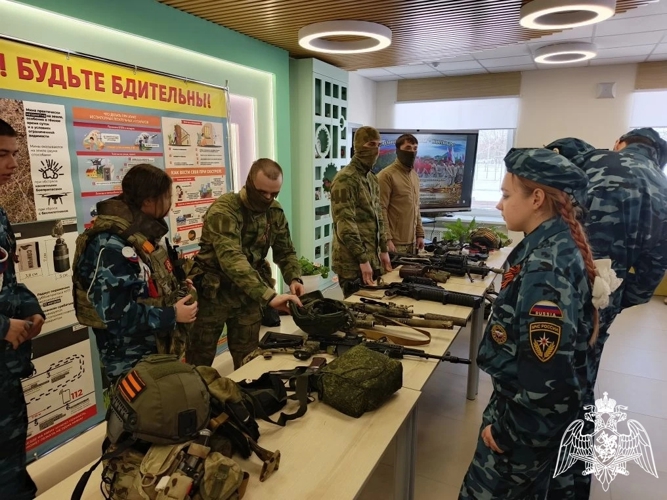 Белгородские росгвардейцы приняли участие в военно-патриотическом мероприятии «К защите Родины готов!»