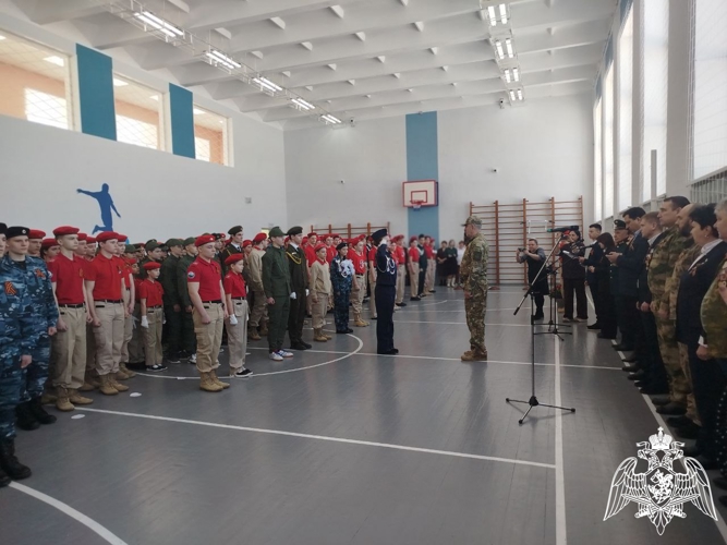 Белгородские росгвардейцы приняли участие в военно-патриотическом мероприятии «К защите Родины готов!»