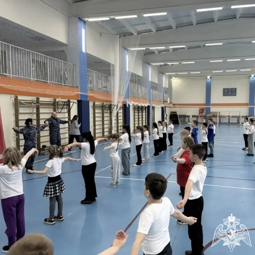 Мероприятия с подрастающим поколением провели росгвардейцы в Белгородской области