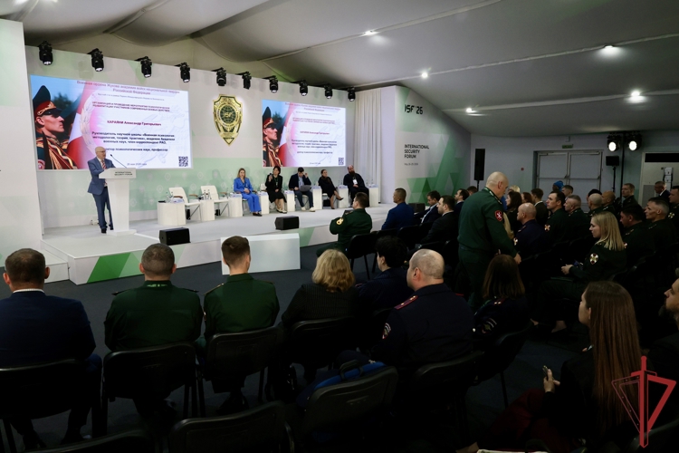 Росгвардия представила передовые подходы в области психологической реабилитации на первом международном форуме по безопасности (видео)
