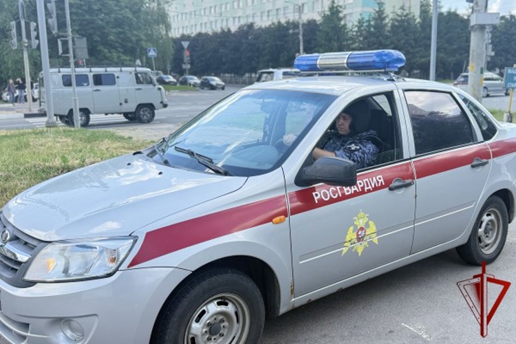 Белгородские росгвардейцы за прошедшую неделю выезжали более 130 раз по сигналу «тревога»