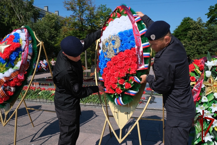Белгородские росгвардейцы приняли участие в Дне памяти и скорби