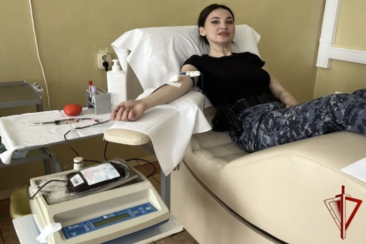 В Новом Осколе сотрудники Росгвардии пополнили банк донорской крови