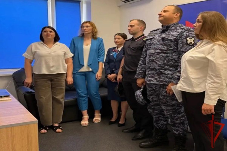 Белгородские Росгвардейцы приняли участие в ярмарке вакансий 