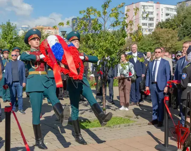 Имя белгородского росгвардейца Алексея Осипова увековечили на аллее «Героев Отечества» в Москве