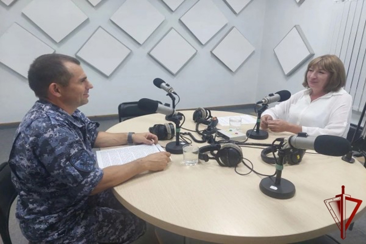 Белгородским радиослушателям рассказали о роли физической культуры в жизни росгвардейцев