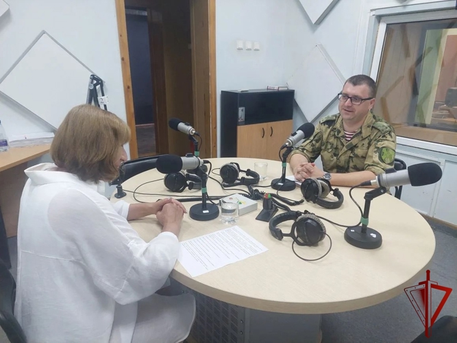   Росгвардеец рассказал слушателям радио «Россия. Белгород» о наборе кандидатов для прохождения военной службы по контракту