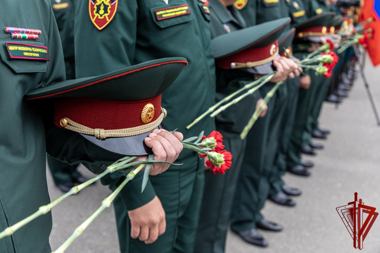 Начальник Главного штаба Росгвардии Герой России генерал-полковник Сергей Бойко принял участие в открытии гранитных стел воинам-инженерам в ЦИТО Росгвардии (видео)