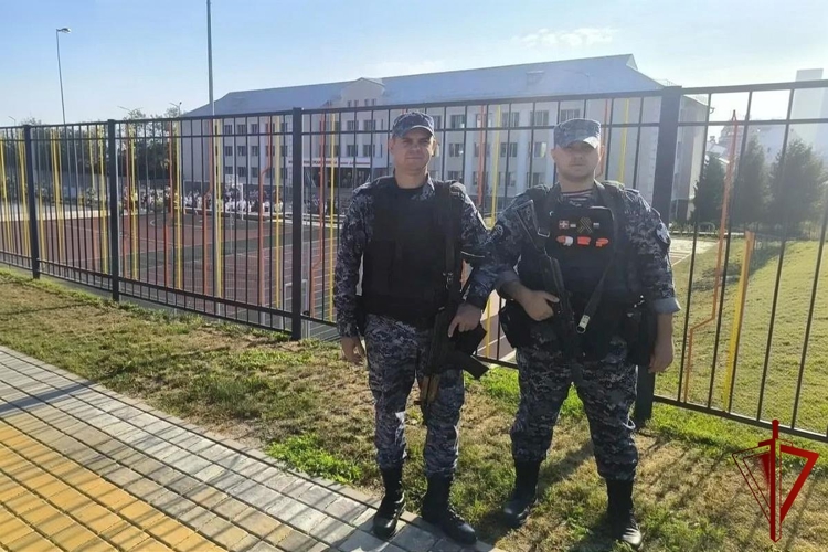 В Белгородской области росгвардейцы обеспечили безопасность мероприятий ко Дню знаний