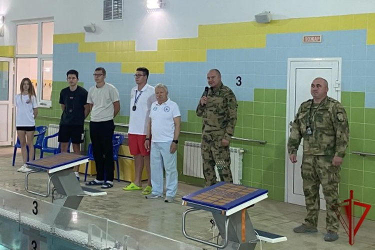 В Белгородской области прошел чемпионат регионального управления Росгвардии по плаванию посвящённый юбилею ведомства