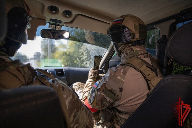 Военнослужащие Росгвардии оказали помощь троим пострадавшим при атаке БПЛА в Белгородской области