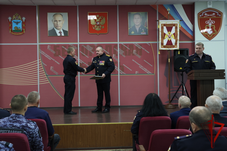 В Белгороде состоялось торжественное мероприятие, посвященное Дню образования вневедомственной охраны Росгвардии