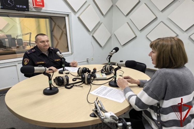 Эфир на «Радио России-Белгород» посвятили 74-й годовщине образования вневедомственной охраны